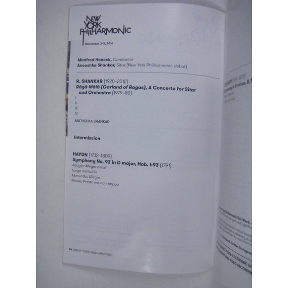 New York Philharmonic Stagebill 175th Season Novermber 2016 Lincoln Center - Picture 4 of 8